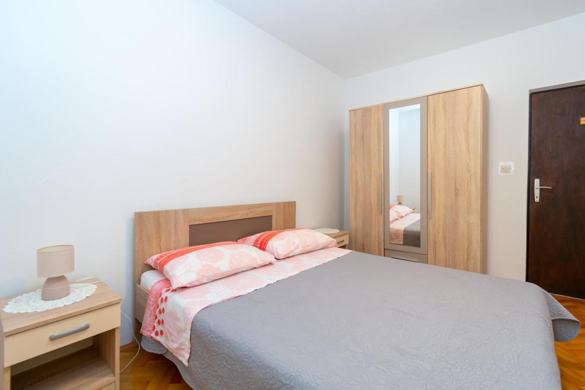 Apartments By The Sea Stara Novalja, Pag - 6340 Стая снимка